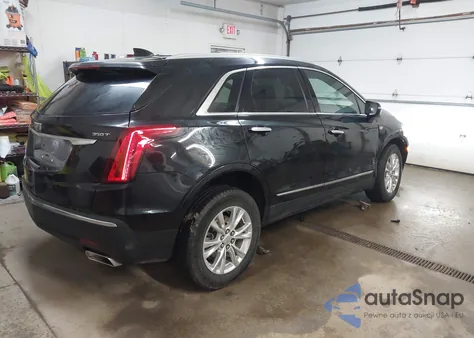 2021 Cadillac Xt5 Fwd Luxury z USA, uszkodzony, nr VIN 1GYKNAR49MZ203471